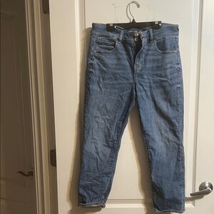 American Eagle Outfitters Classic cropped Blue Jeans